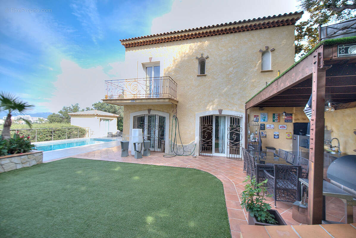 Saint raphael villa 5 pieces vue tres degagee provencale - photo 5