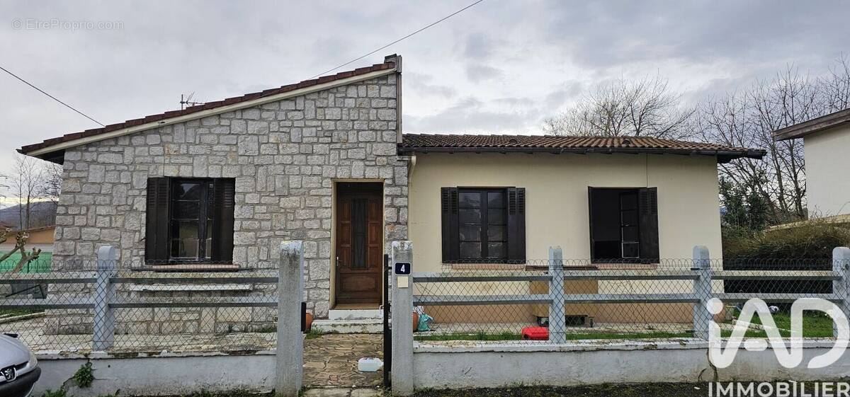 Photo 1 - Maison à GOURDAN-POLIGNAN