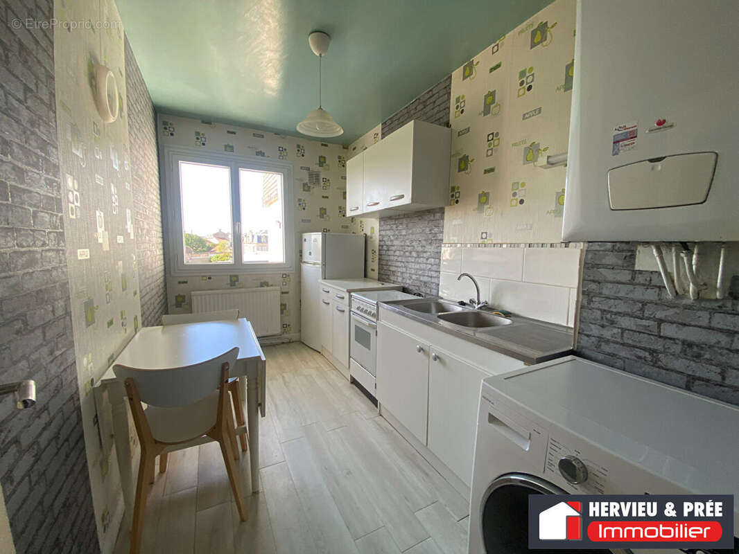 Appartement à LUC-SUR-MER