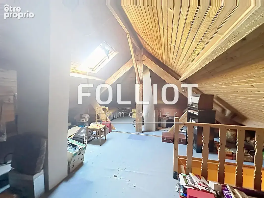 Maison spacieuse de 7 pièces à vendre à Jullouville - photo 7