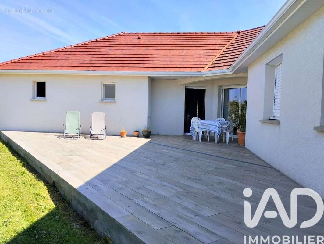 Maison 175 m² à Maslacq  - photo 3