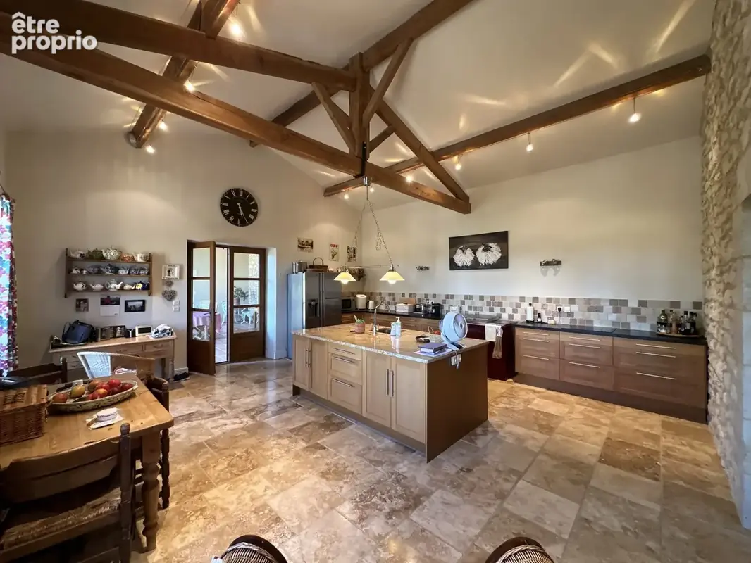 Maison 6 pièces 252 m² à vendre à Castera-Verduzan (32410) - photo 9