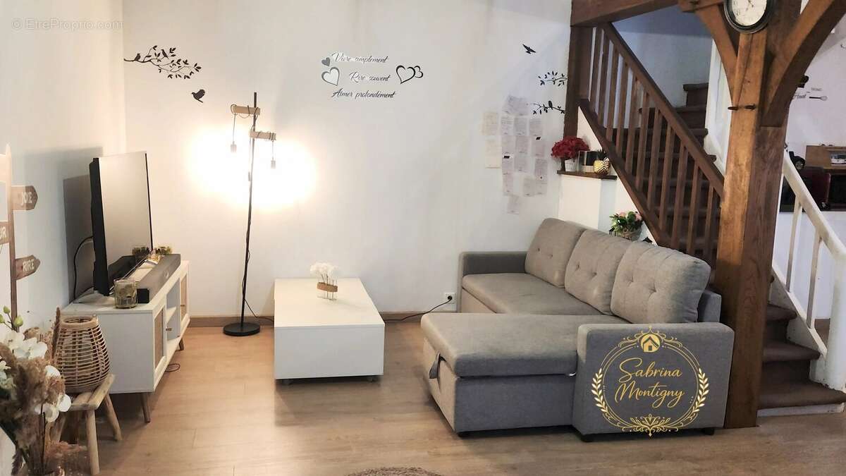 Maison à AZAY-LE-RIDEAU