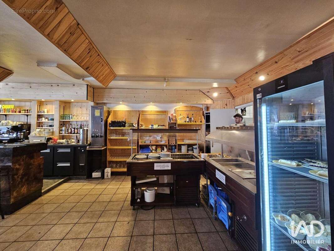 Photo 4 - Commerce à REALLON