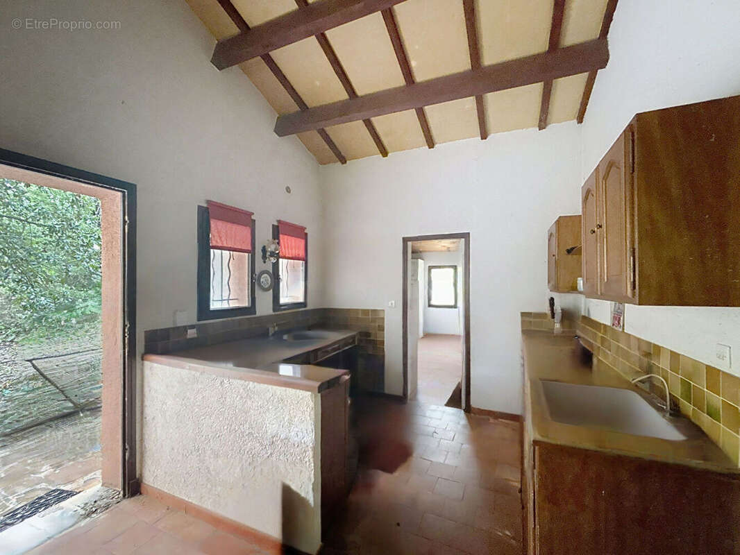 Maison à SPERACEDES