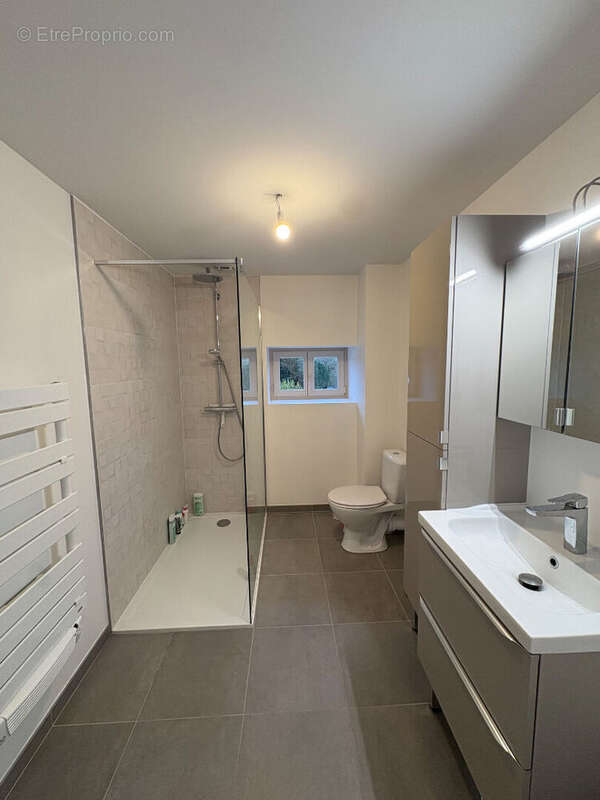 Maison à FLEURY-LA-VALLEE