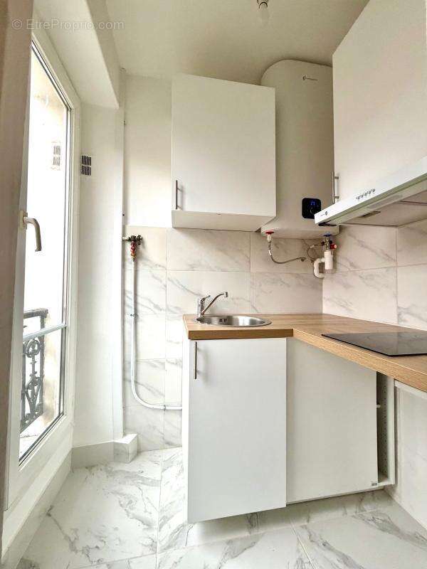 Appartement à PARIS-19E