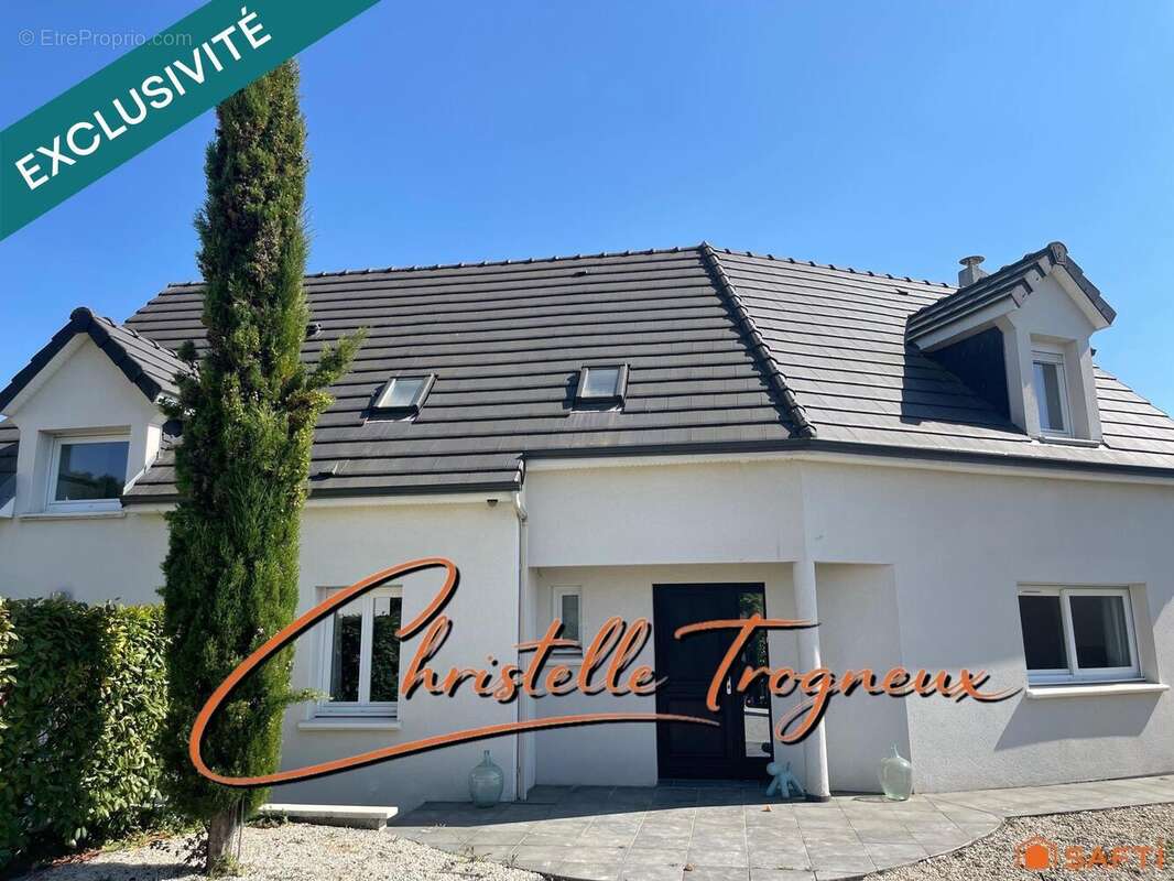 Maison 137 m² à Allonville  - photo 3