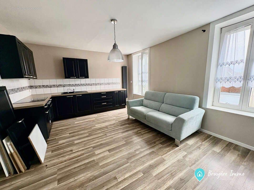 Appartement à AULNOYE-AYMERIES