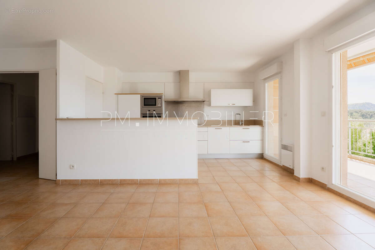 Appartement à AUBAGNE