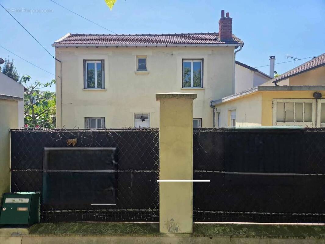 Maison à AULNAY-SOUS-BOIS