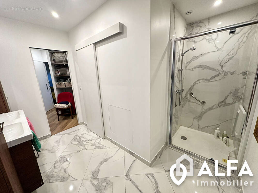 Appartement à ENGHIEN-LES-BAINS