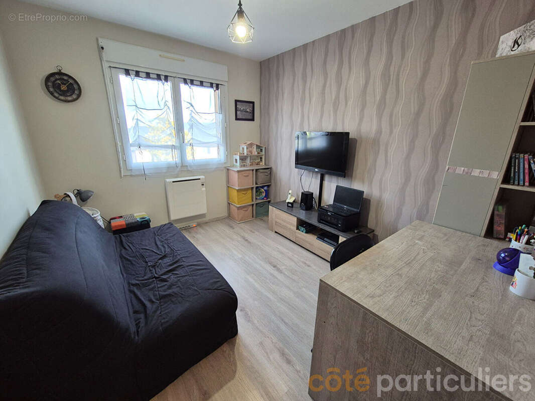 Maison à LUC-LA-PRIMAUBE