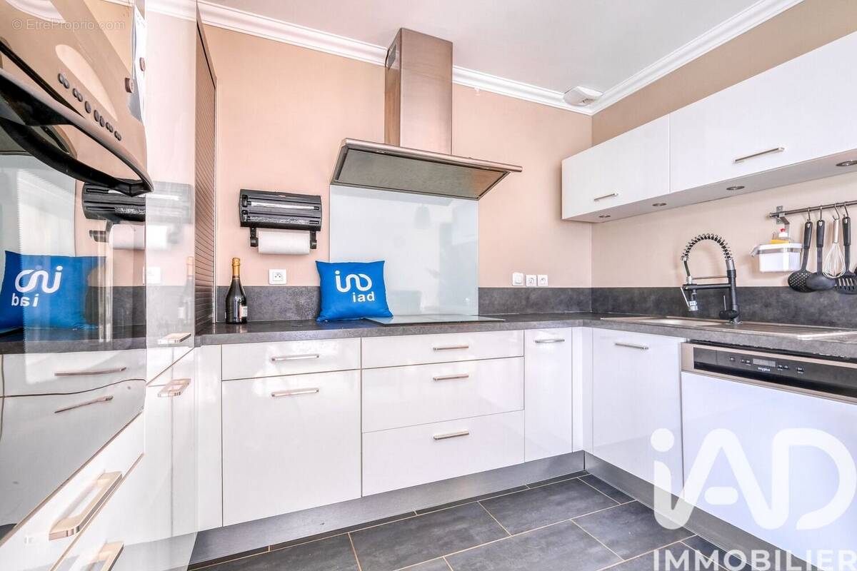 Photo 1 - Maison à VEMARS