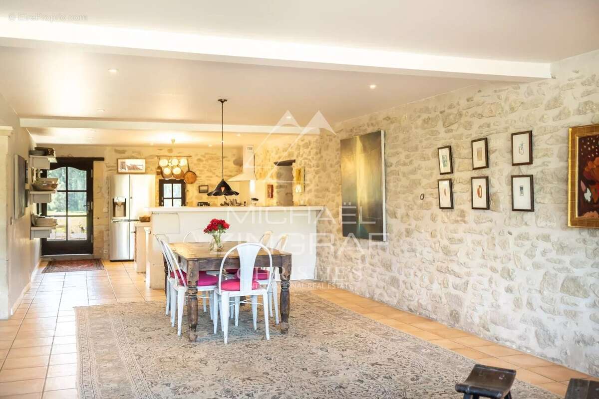 Maison à SAINT-REMY-DE-PROVENCE