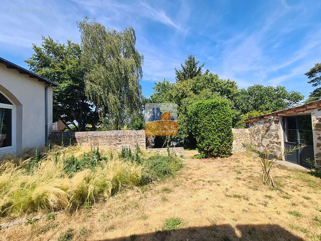 Maison 3ch + dependance amenagee de 48 m² a saint jean de boiseau - photo 11