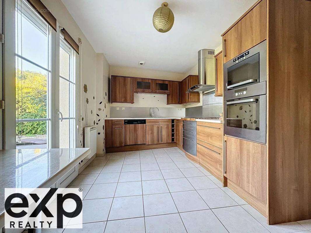 Maison à AMENUCOURT