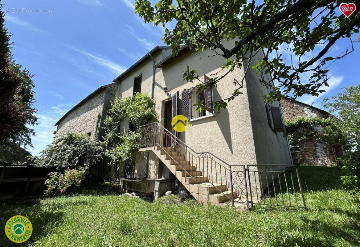 Maison à LE GRAND-BOURG