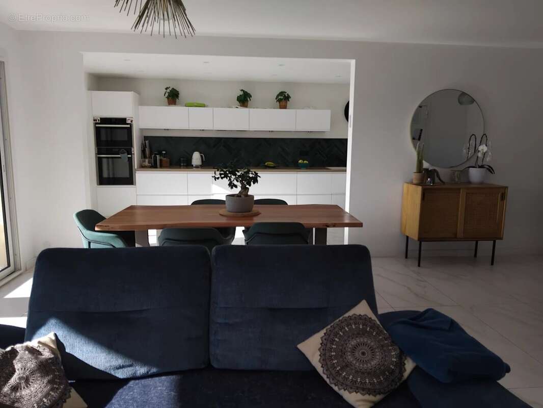 Appartement à MARSEILLE-9E