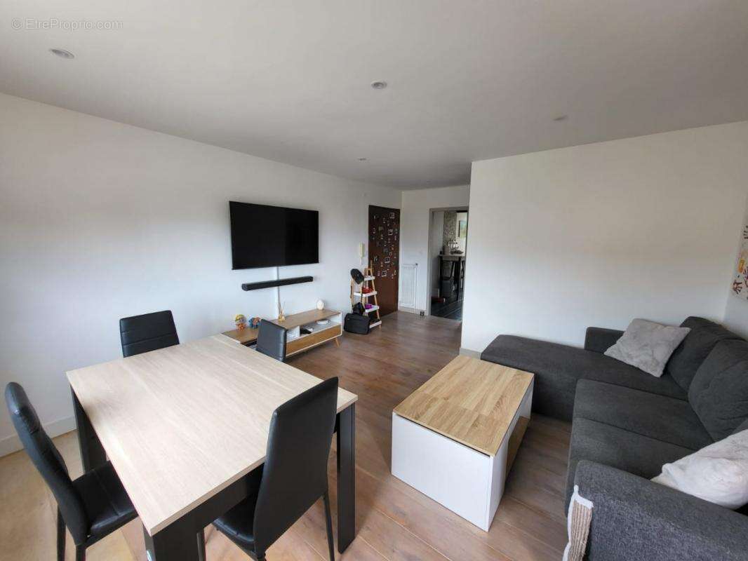 Appartement à LE CANNET