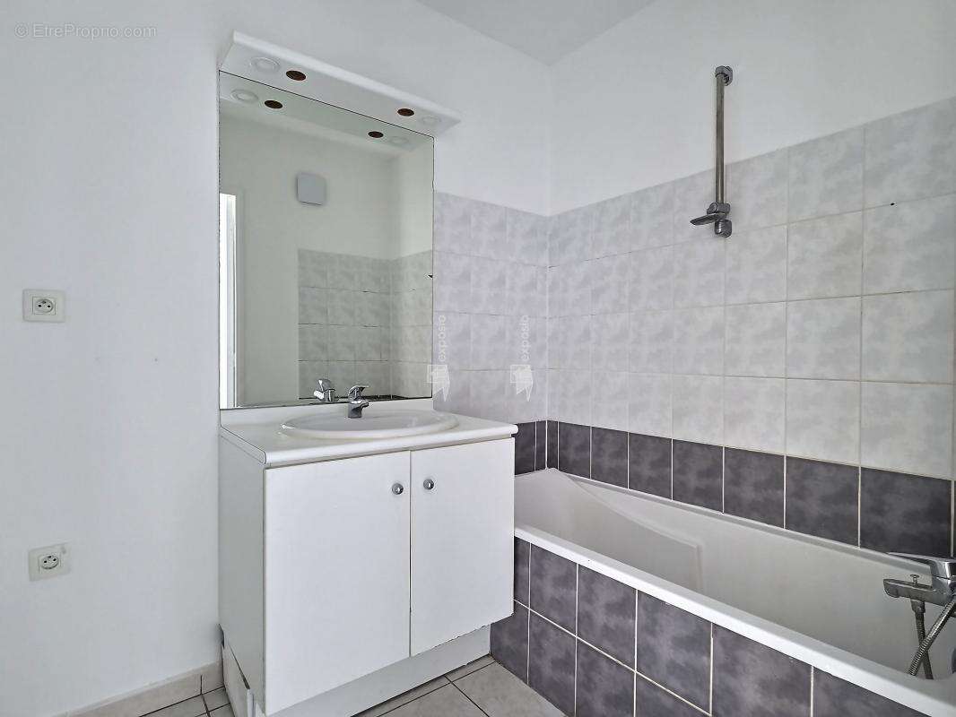 Appartement à SAINT-PRIEST