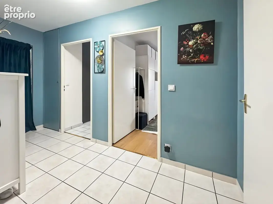 CENTRE-VILLE - Magnifique appartement de 100 m² + Loggia de 20 m² - photo 12
