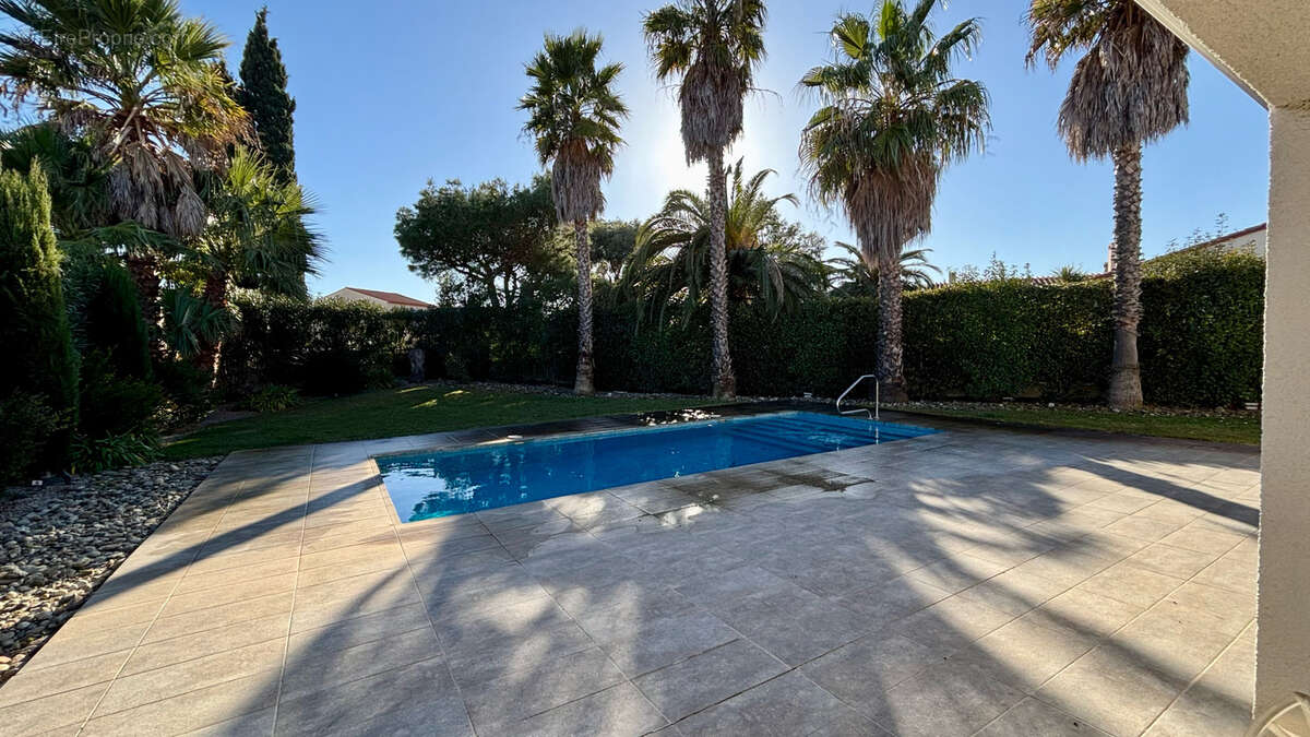 Maison à SAINT-CYPRIEN