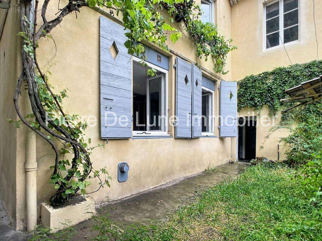 Appartement à LYON-1E