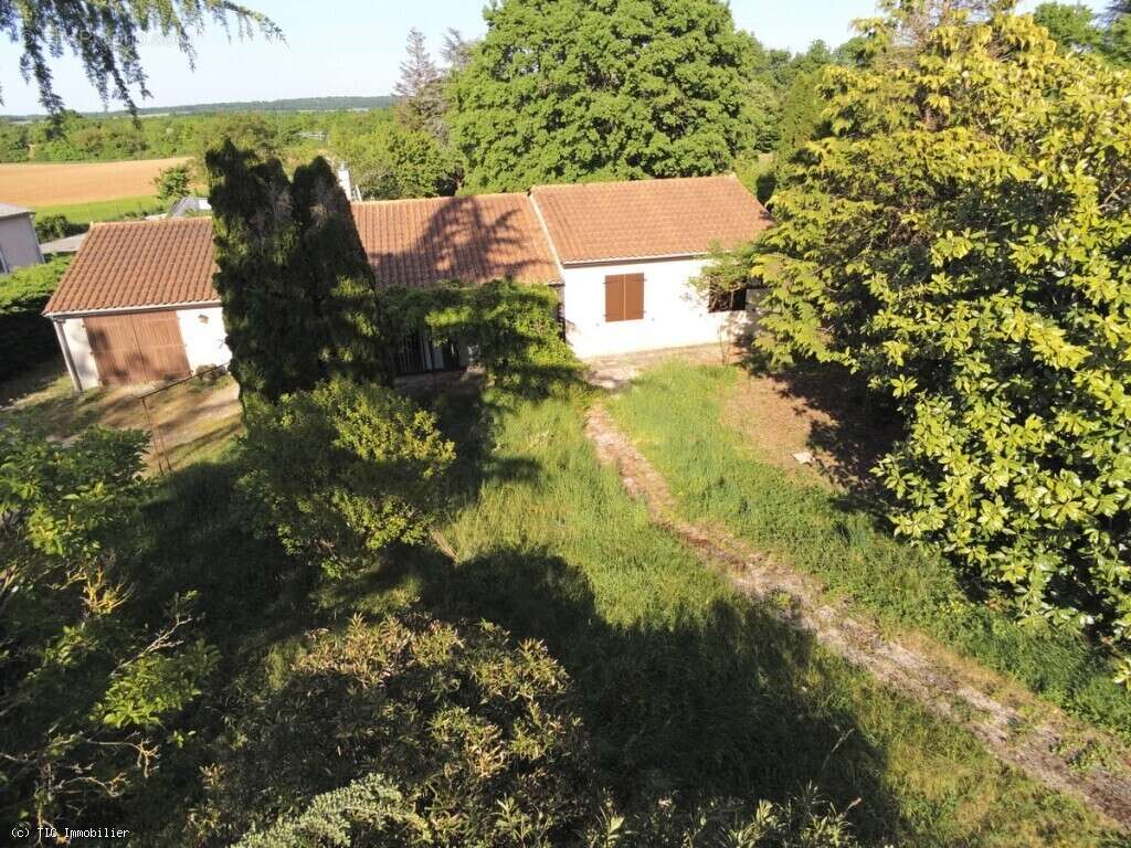 Maison à VERTEUIL-SUR-CHARENTE