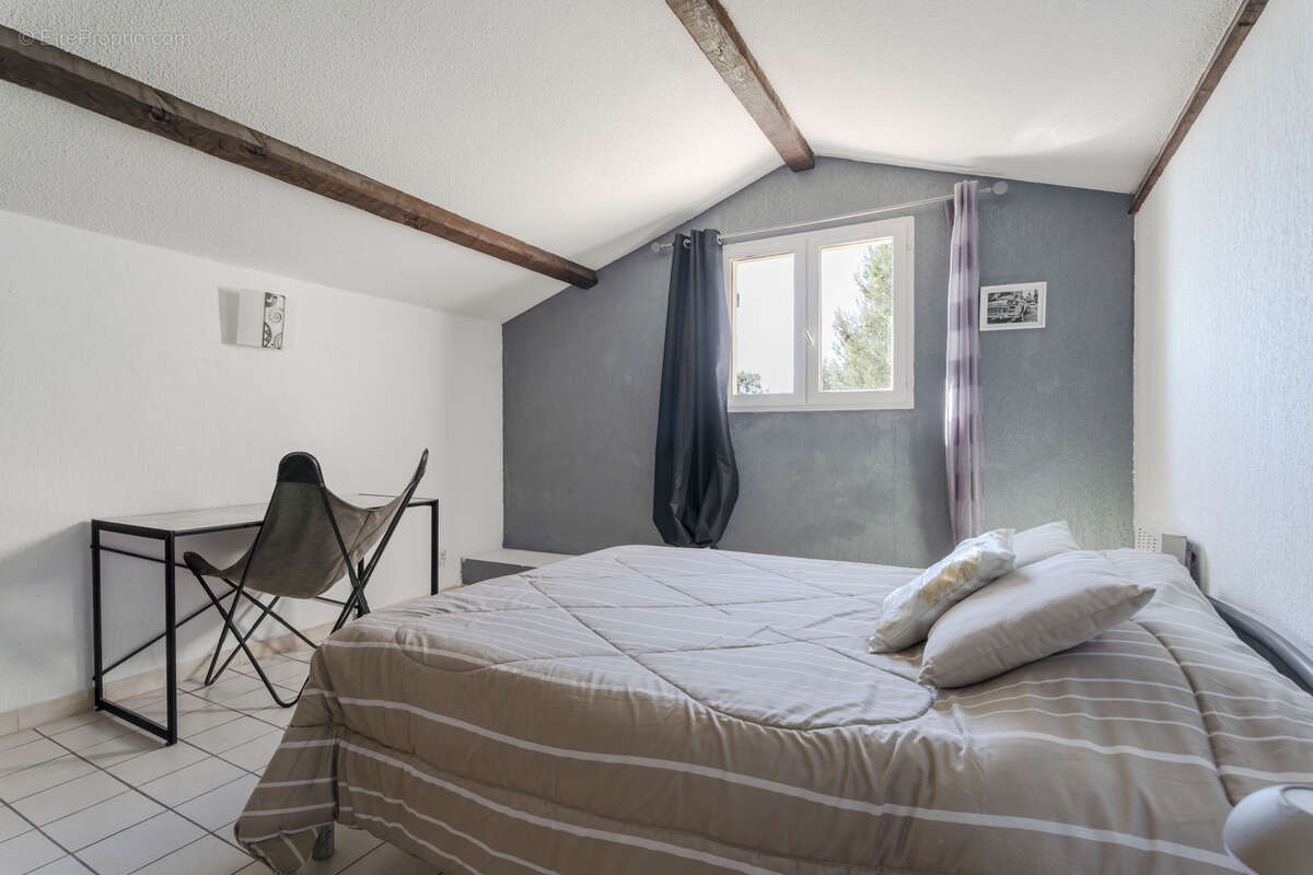 Appartement à CARQUEIRANNE