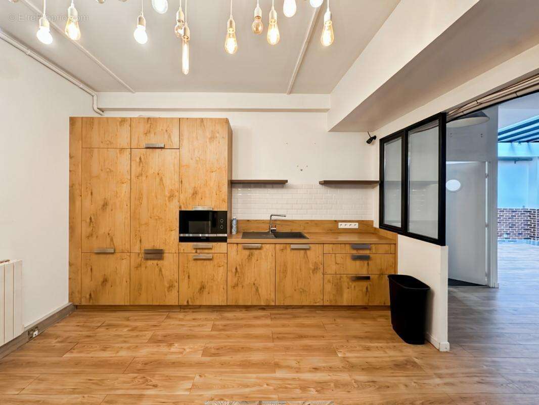 Commerce à LEVALLOIS-PERRET