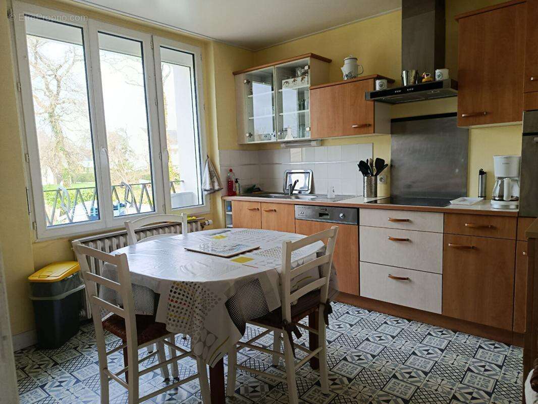 Maison à CARHAIX-PLOUGUER