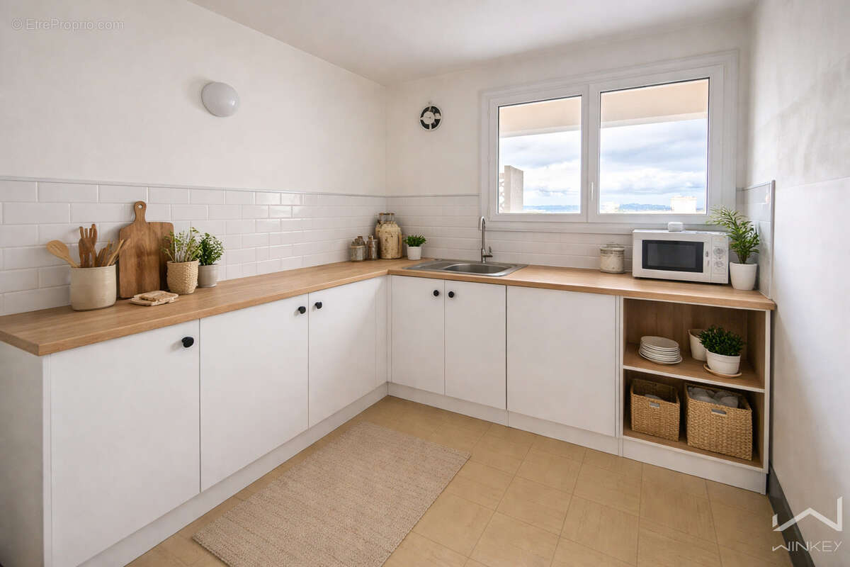 Appartement à PIERRELATTE