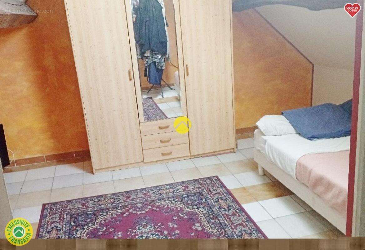 Maison à LA GUERCHE-SUR-L'AUBOIS