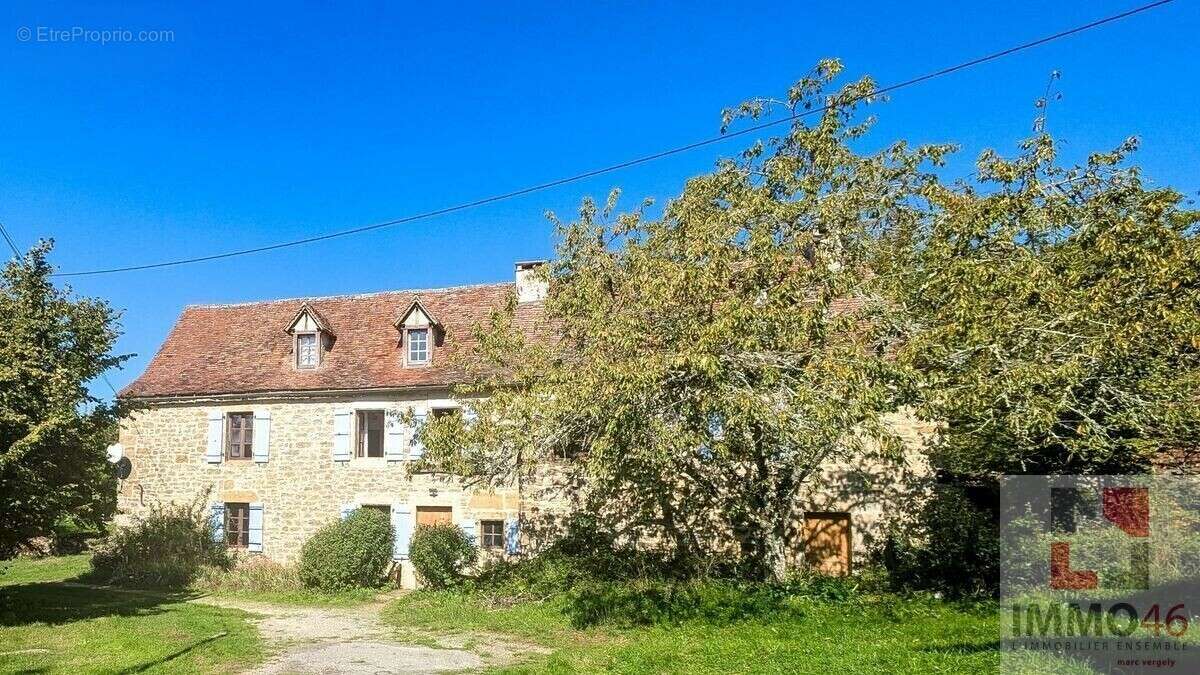 Maison à RIGNAC