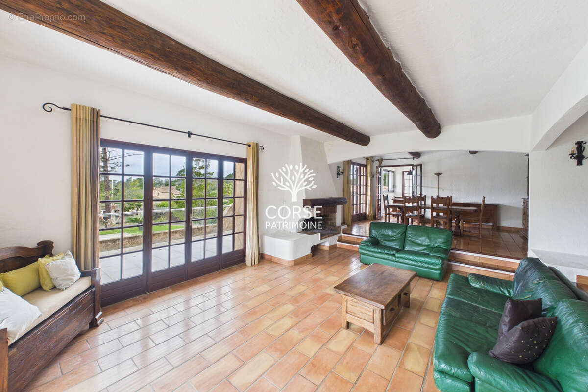 Maison à PORTO-VECCHIO