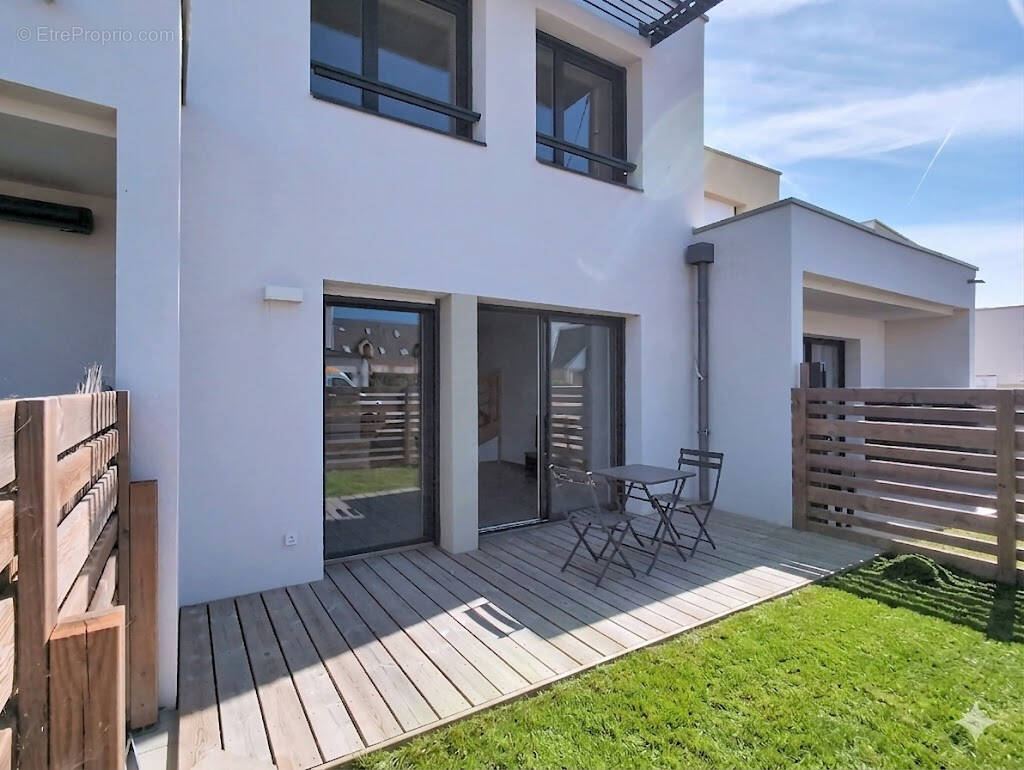 Maison à LA TURBALLE