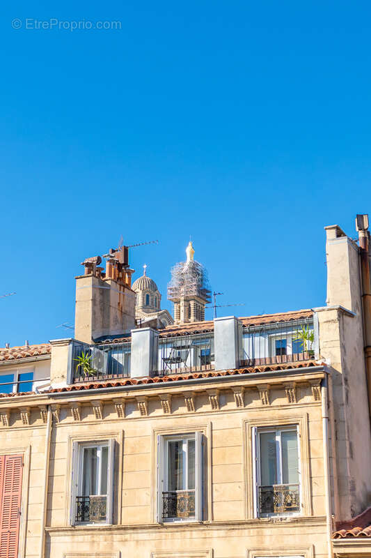 Appartement à MARSEILLE-6E