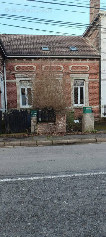 Maison à CALONNE-RICOUART