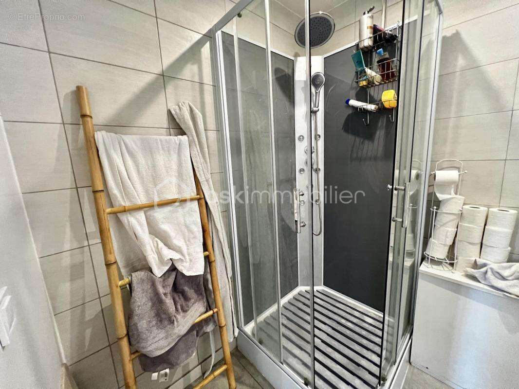 Appartement à MOUROUX