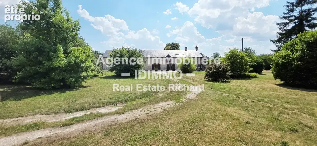 A VENDRE grand Corps de Ferme au Calme Absolu - CORBEILLES EN GATINAIS 45490 - photo 2