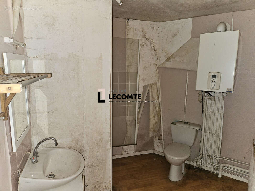 Appartement à LA CHAPELLE-DES-FOUGERETZ