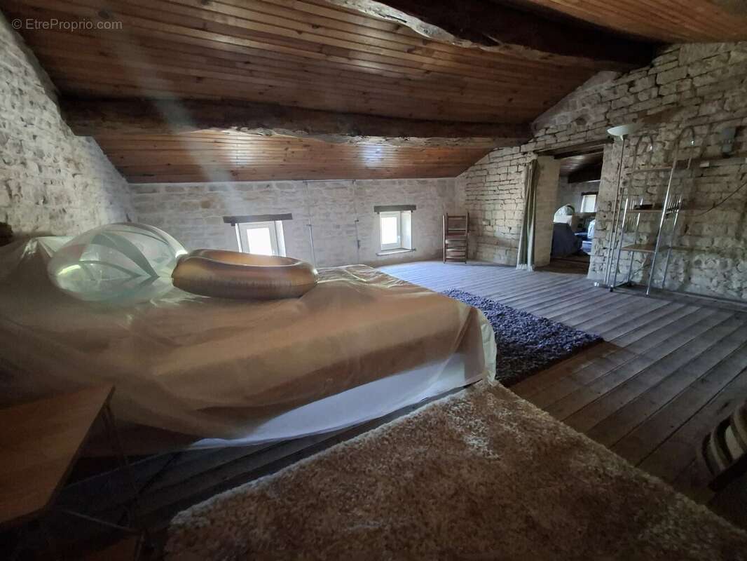 Charmante Maison de Village à Loubillé - photo 9