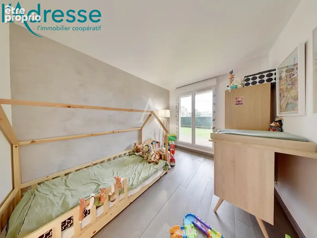 Appartement Noisy Le Grand 3 pièce(s) 64 m2 + jardinet - photo 7