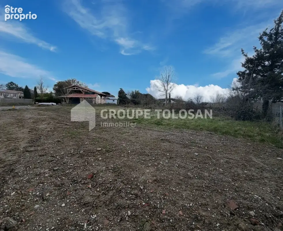 Photo Terrain à Gragnague au prix de 115 000€