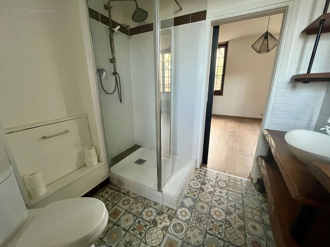 Périgueux   Charmant appartement rénové avec goût en plein cœur de ville - photo 8