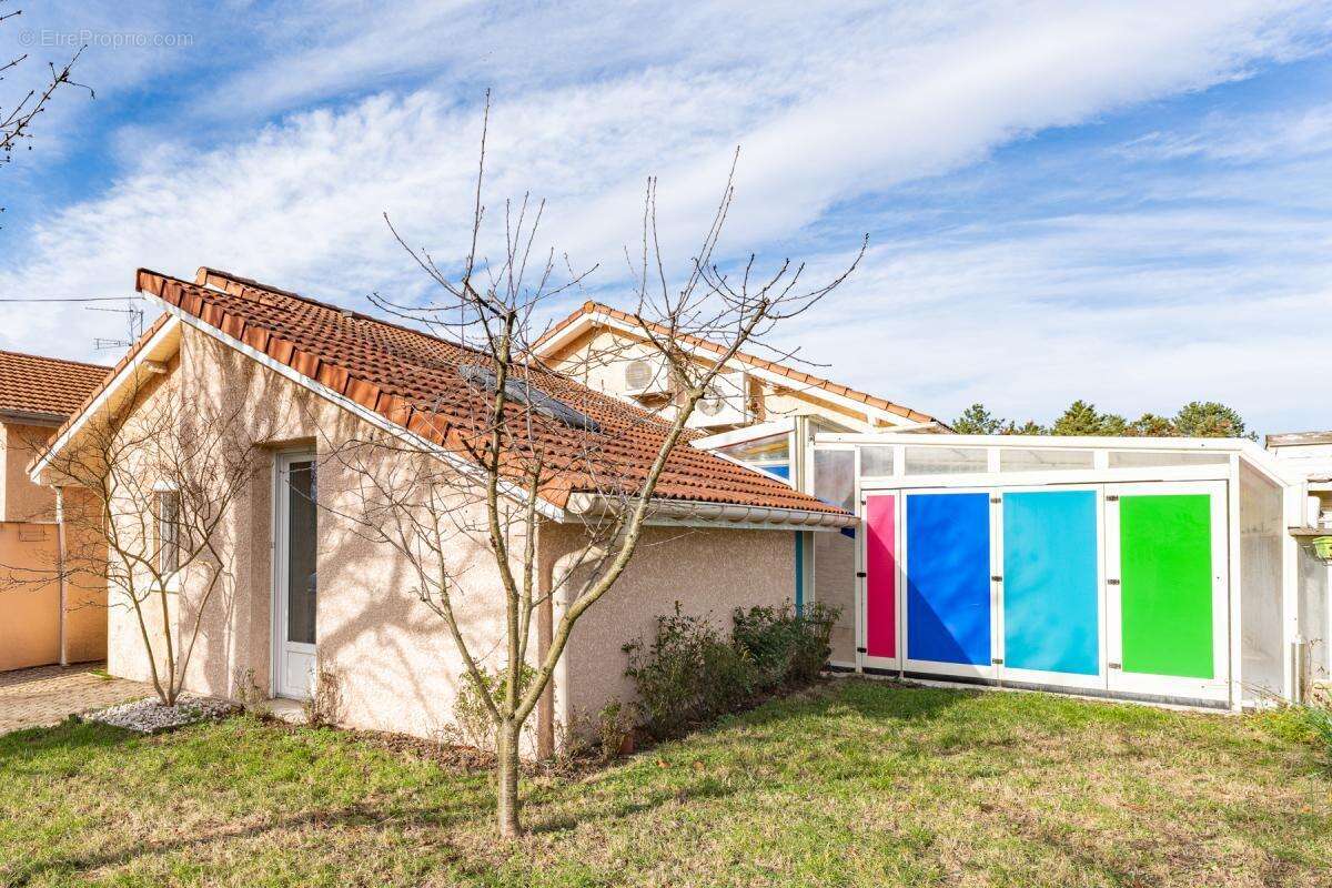 Maison à RILLIEUX-LA-PAPE