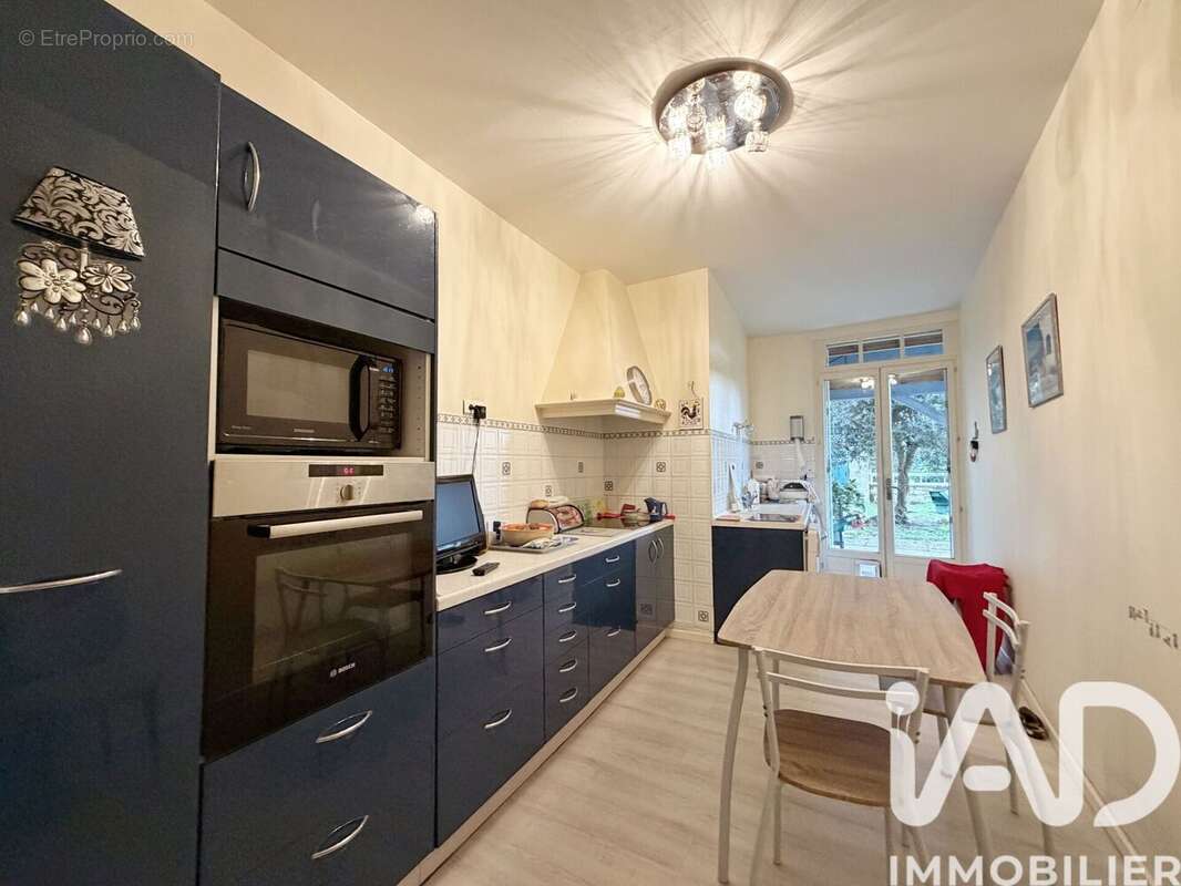 Photo 6 - Maison à SAINT-MEDARD-DE-GUIZIERES