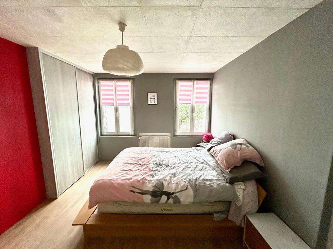 Maison à QUILLEBEUF-SUR-SEINE