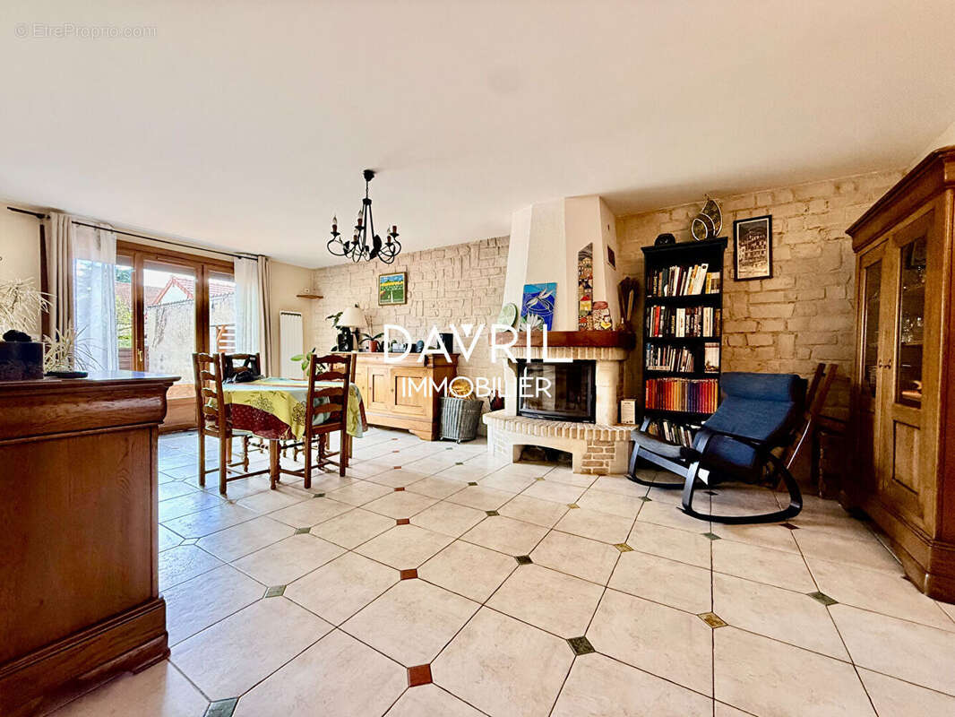 Maison à CONFLANS-SAINTE-HONORINE